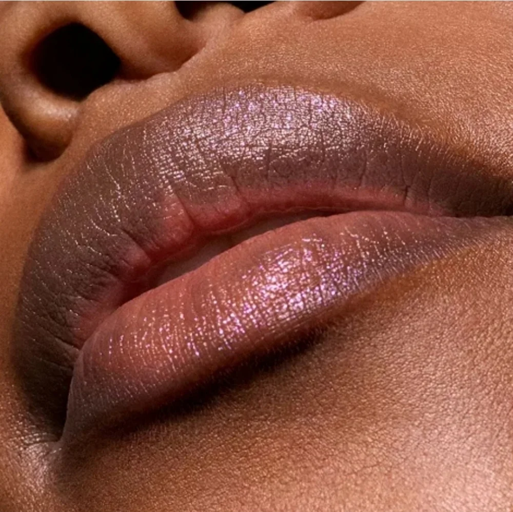 Mac Sugar Crystal Lip Oil Stick - Picture 10 of 13